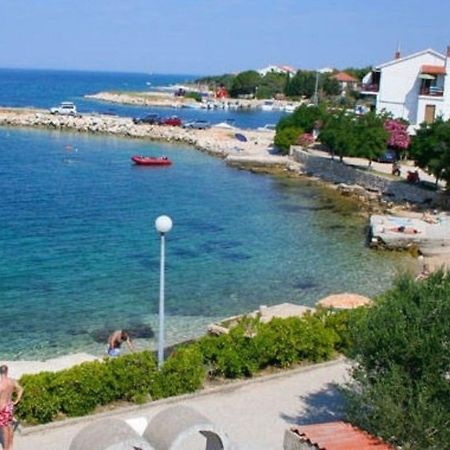 Apartments Milja - 10 M From Sea Mandre Kültér fotó