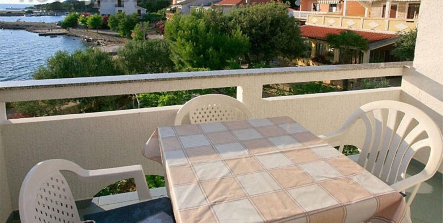 Apartments Milja - 10 M From Sea Mandre Kültér fotó